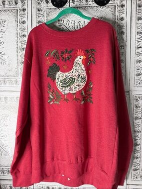 Red Pullover Sweatshirt with Decorative Hen Graphic